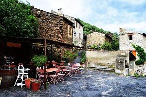 2018 07 14 AU 21 UNE BALADE AU VILLAGE MEDIEVAL D EVOL - PYRENEES ORIENTALES (78)